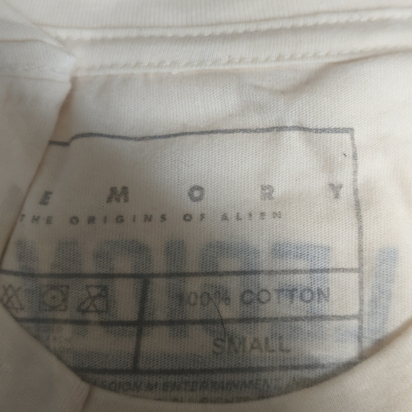Small t-shirt white Memory the origins of Aliens - Picture 3 of 3